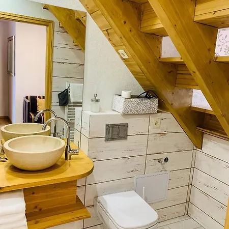 Lägenhetshotell Egria Eger