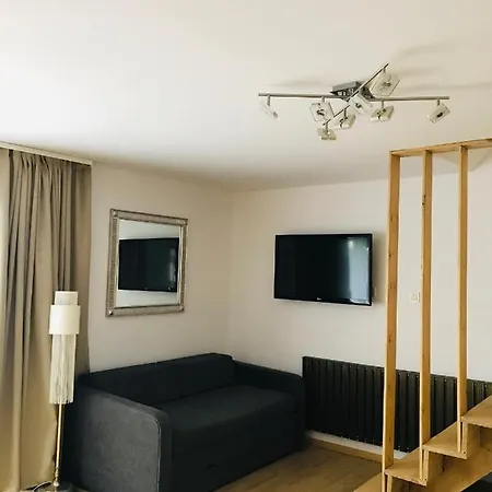 Egria Lägenhetshotell 4*
