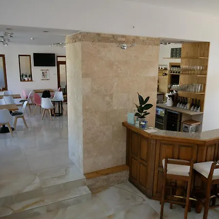 Aparthotel Egria