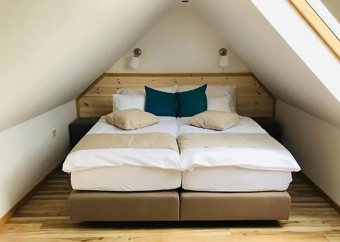 Hotel de apartamente Egria 4*