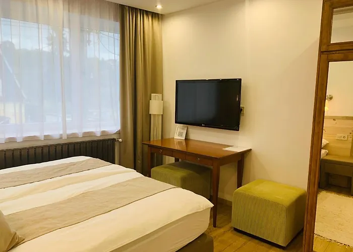 Egria Hotel de apartamente 4*